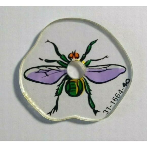 The Addams Family Pinball Plastic Mosquito Insect Pat Lawlor Bug 31-1664-40 - Picture 1 of 4